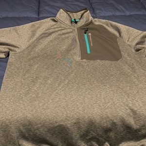 Men’s large quarter zip fleece